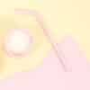 Gobelet et paille en silicone rose We might be tiny