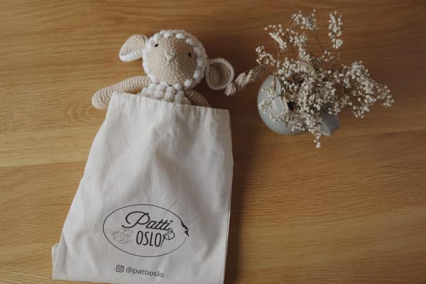 Doudou en crochet mouton beige Patti Oslo